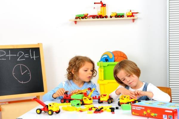 Bí Kíp Chọn Quà Tặng Cho Bé